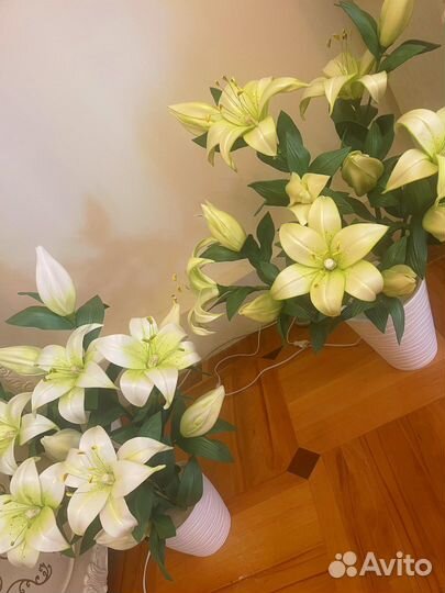 Светильник лилия