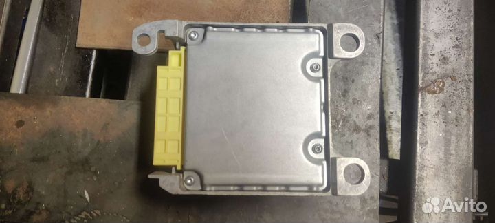 Блок управления AIR BAG Toyota Corolla