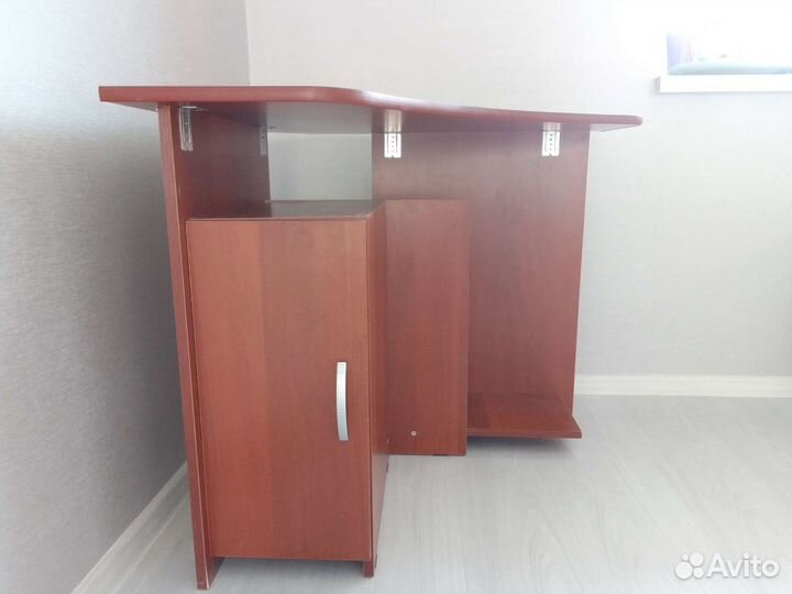 Компьютерный стол бу