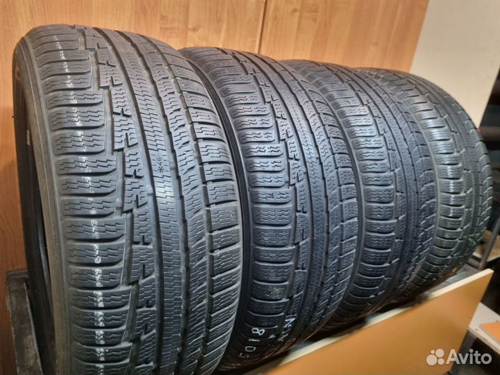 Nokian Tyres WR A3 235/50 R18