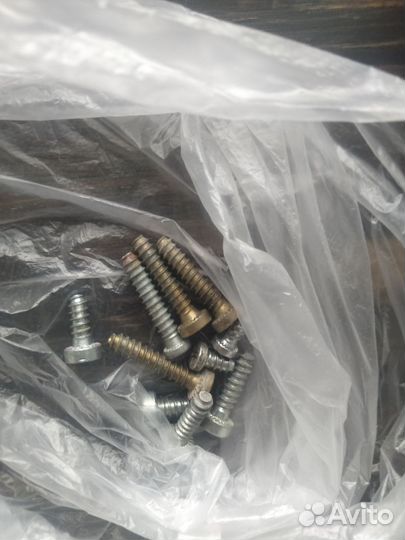 Крепления для горных лыж tyrolia