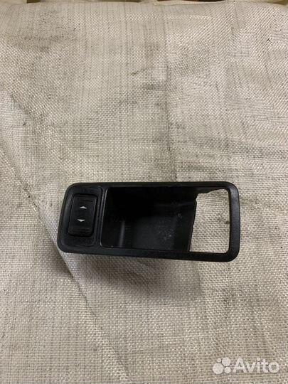 Кнопка стеклоподъемника ford focus 2