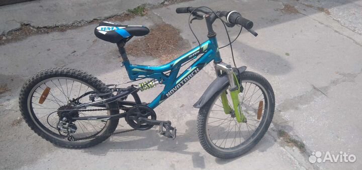 Подростковый велосипед Novatrack Shark 20