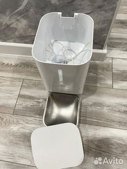 Автокормушка для кошек и собак с wi-fi