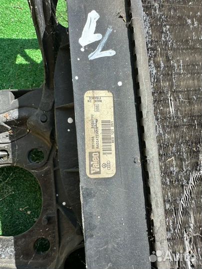 Радиатор (основной) Audi A4 2006