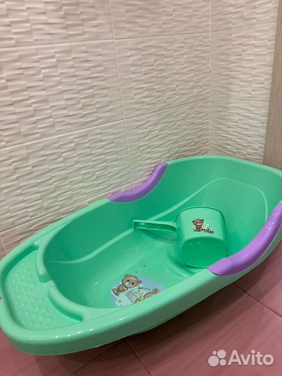 Ванночка для купания новорожденного