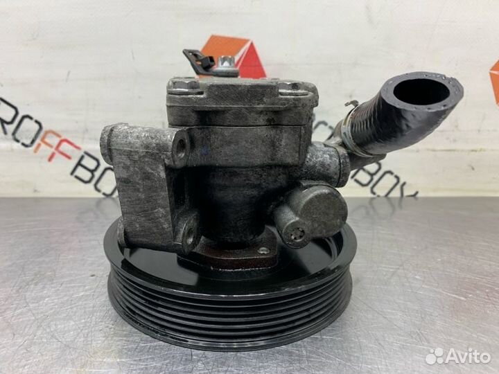 Насос гидроусилителя руля Mercedes Clc-Class CL203