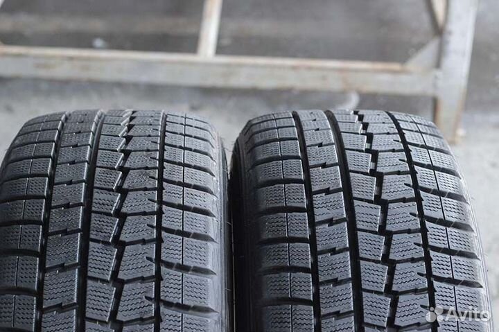 Dunlop SP Winter Maxx WM01 235/50 R17