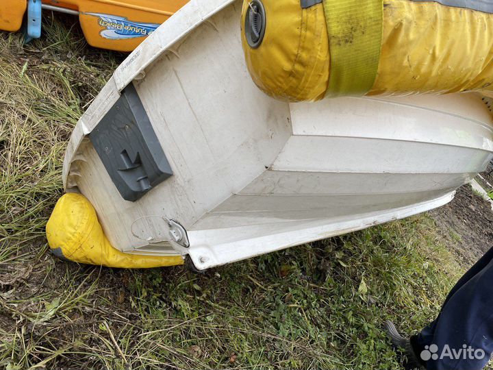 Лодка Walker Bay WB 8