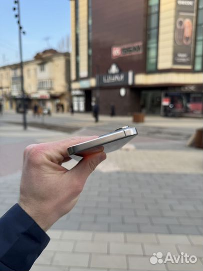 iPhone 15 Pro Max, 256 ГБ