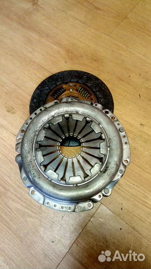 Сцепление на Тойоту Карину 1.8 7A-FE