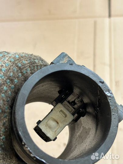 Датчик массового расхода воздуха Лада Гранта седан