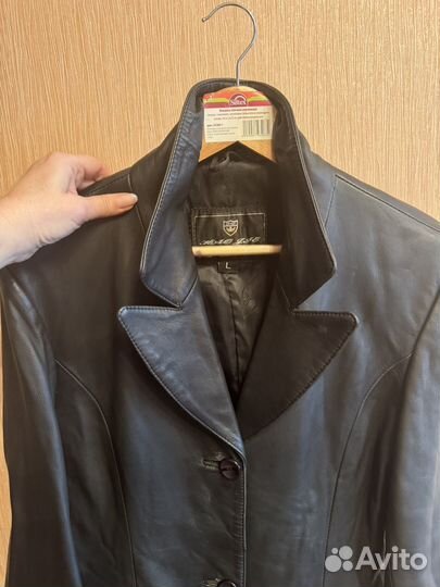 Кожаный жакет