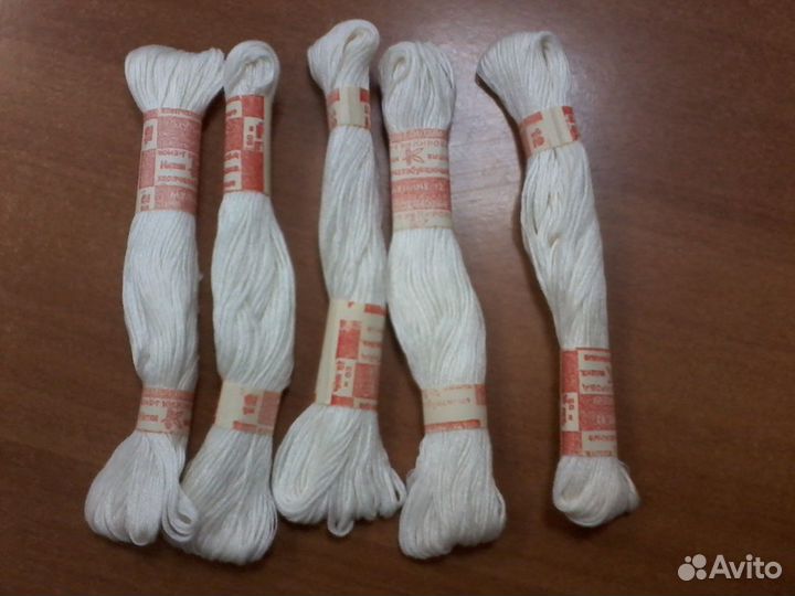 Для рукоделия (нитки, люрекс)