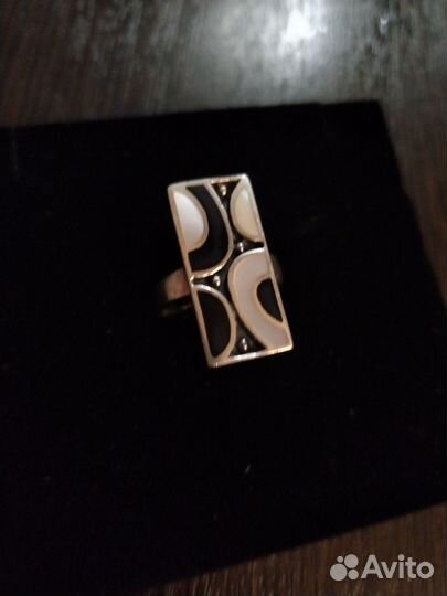Серебряное кольцо