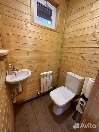 Баня сауна с бассейном на часы