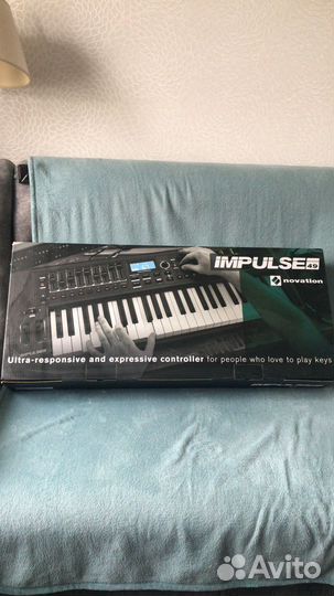Синтезатор novation Impulse 49 со стойкой