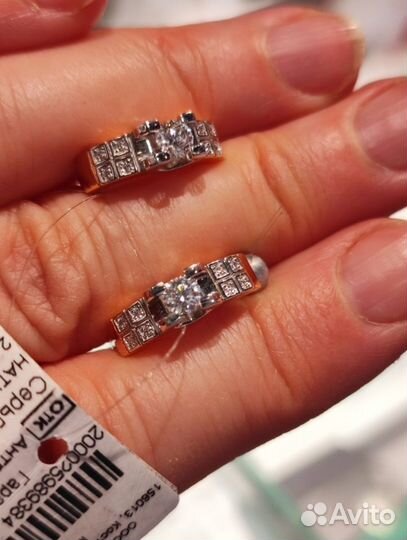 Серьги с якутскими бриллиантами