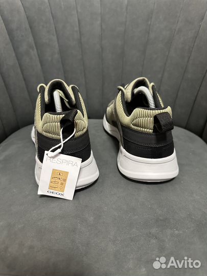 Кроссовки Geox 43 р оригинал