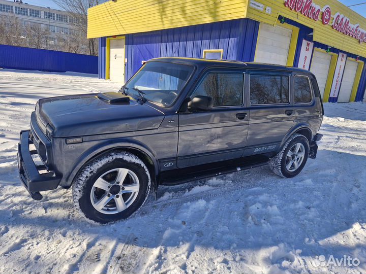 LADA 4x4 (Нива) 1.7 МТ, 2015, 186 000 км
