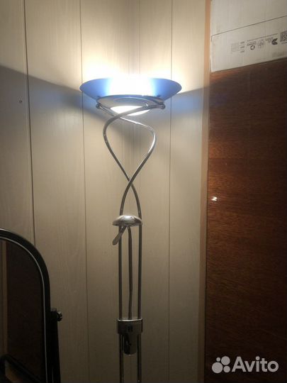 Торшер напольный