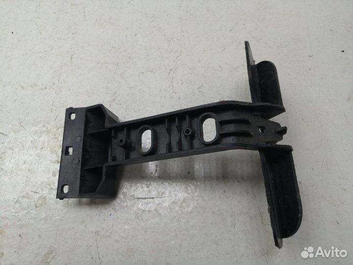 Кронштейн Peugeot 308 2007-2011