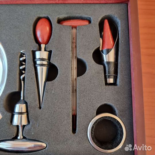 Набор для вина