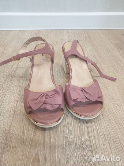 Босоножки женские 38 размер натуральная кожа