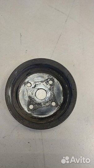 Шкив водяного насоса (помпы) Nissan Primera