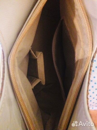 Сумка из крокодила с головой и лапками