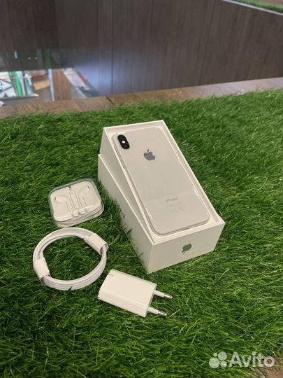 iPhone X, 256 ГБ
