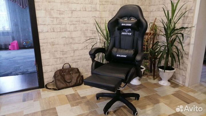 Компьютерное кресло