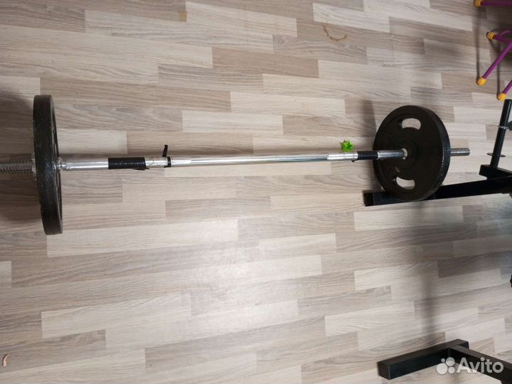 Скамья для жима со штангой