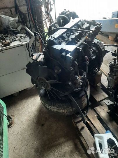 Двигатель cummins 3.8