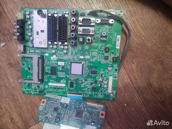 Материнская плата EBU60674895