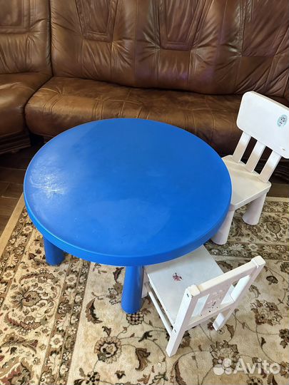 Детский стол и стул IKEA