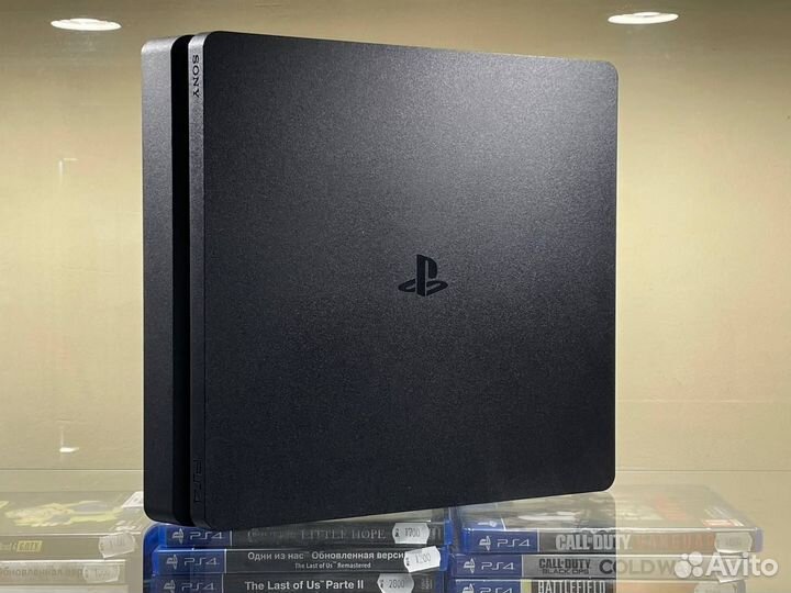 Sony PlayStation 4 Slim + 2 геймпада + 400 игр