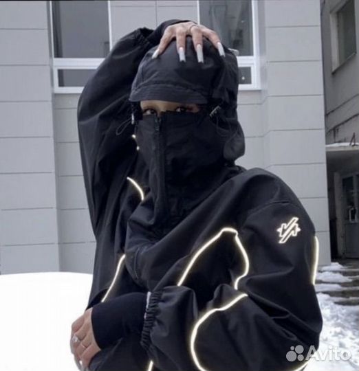 Ветровка Civil