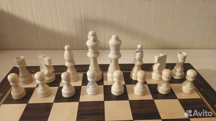 Шахматы деревянные