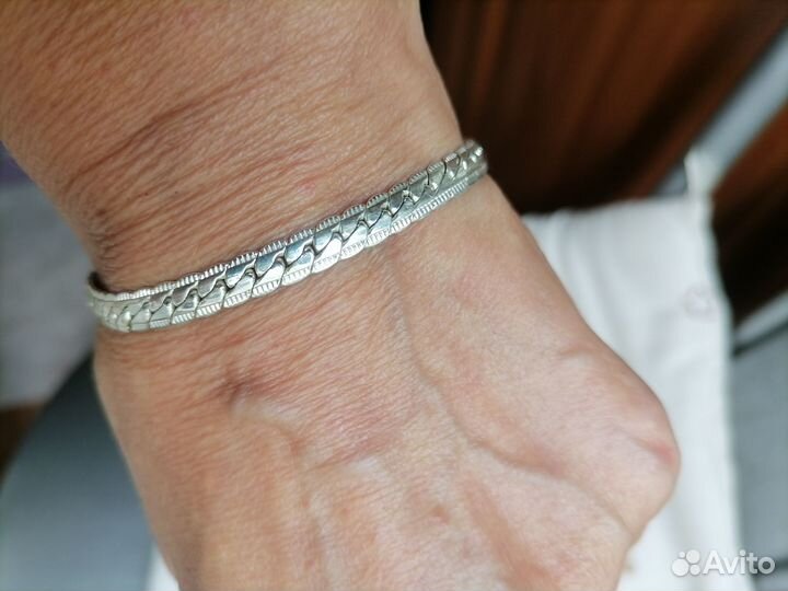 Серебряные цепочки, браслеты