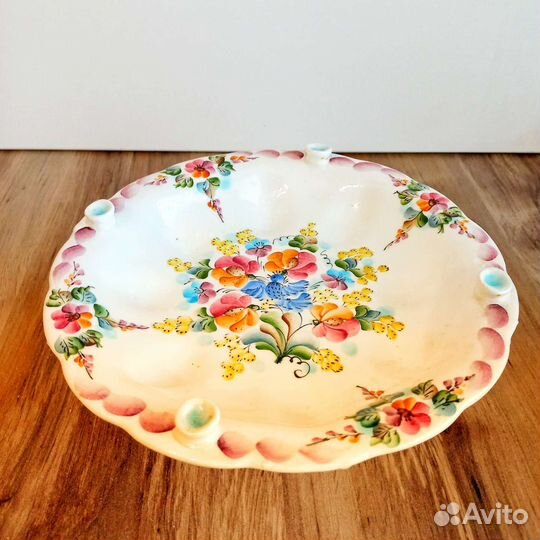 Пасхальная тарелка для яиц