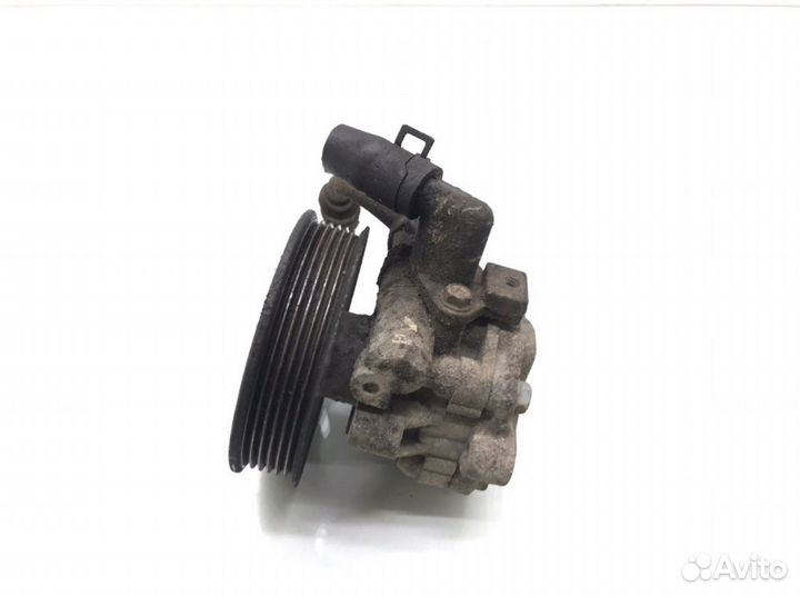 Насос гидроусилителя руля Kia Sportage 2.0 crdi