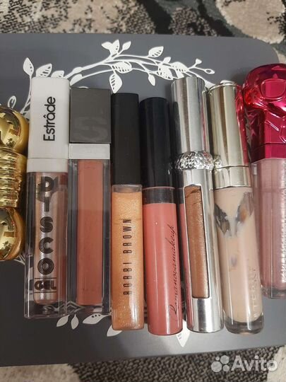 Помада, блеск dior, sisley, bobbi brown