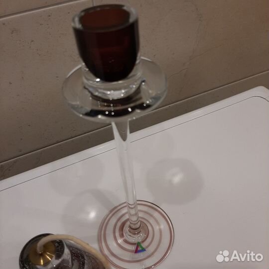 Подсвечники.марганцевое стекло