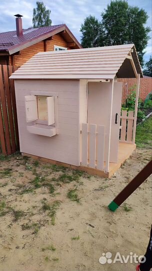 Детский деревянный домик