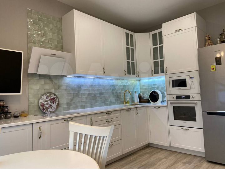 2-к. апартаменты, 56,6 м², 10/13 эт.