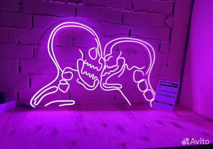 Табличка неон