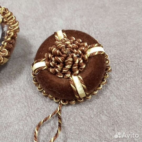 Кисть декоративная