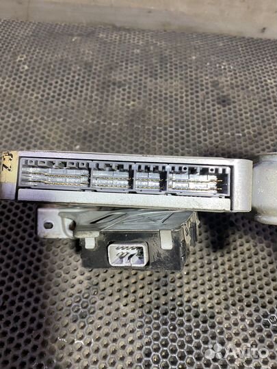 Эбу двигателя 3VZ-FE Toyota Camry XV10 Камри