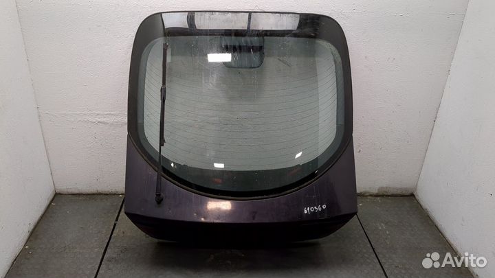 Крышка багажника Mitsubishi Carisma, 2000